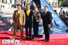 "100% 샘 레이미 감독 영화"…