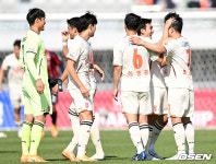 [사진]제주,후반만 3골 대역전승