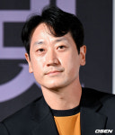 [사진]김명기,영광스러운 자리