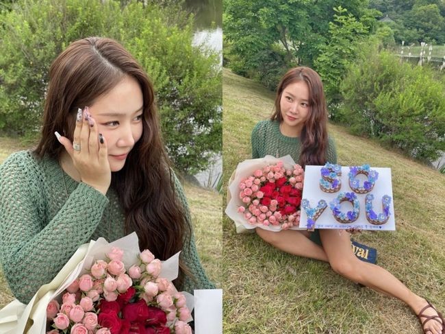 씨스타 출신 소유, 데뷔 14주년 감사 소식 전해 (Sistars former member Soyou expresses gratitude on 14th debut anniversary)
