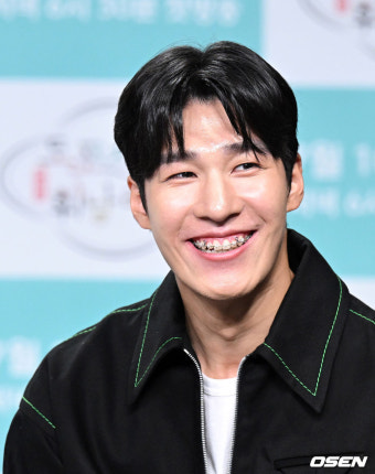 [사진]황대헌, '금메달리스트의 예능 고정 출격'