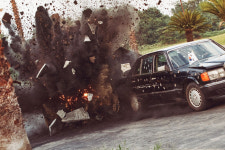 정우성x이정재 감독 헌트 #10000발 #520대 #2500명 #228곳