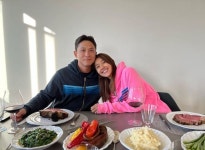 김빈우♥전용진, 결혼 7년 차에도 꿀 떨어지네 짜증도 다 받아줘 