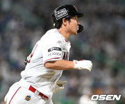 SSG 최정, 7시즌 연속 20홈런 '-1'
