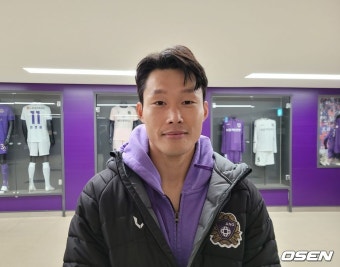 수원 공격 틀어막은 '만점 수비' 안양 이창용 