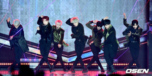 [사진]GEE 2022 뜨겁게 달구는 킹덤