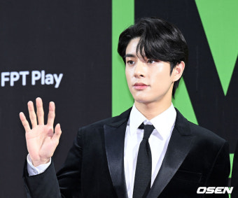 [사진]엔하이픈 제이크,'젠틀 인사'