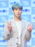 [사진]위앤유 박찬효, 하늘빛 머리