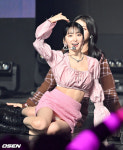 [사진]앨리스 유경,팬들을 향한 다정한 하트