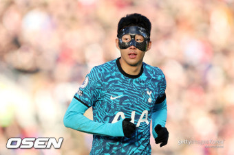'마스크 쓰고 헤더까지' 손흥민, 복귀전 절반의 성공...득점만 없었다