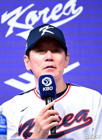 [사진]2023 WBC 각오 전하는 이강철 감독