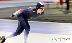 스피드스케이팅 박지우, 동계U 대회 여자 3000m 銀 획득