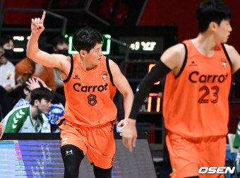 [사진]최현민,'양궁농구 이끈다'