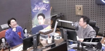 “송중기, 최고급 유모차 선물 줄 것”…박명수X김태진, 결혼 축하 (‘라디오쇼’)