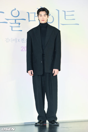 [사진]변우석,'훤칠한 키'