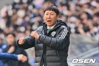 전북 김상식 감독, 