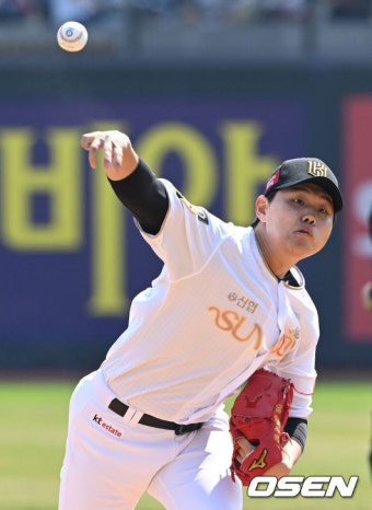 ‘안 풀린다’ KT 또 부상 악재, 소형준 9실점 뒤 전완근 통증 호소…회복에 2주 [오!쎈 수원]
