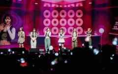 엔믹스, 데뷔 첫 단독 쇼케이스 美 투어 순항 중..LA 공연 매진