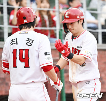 '에레디아→최지훈→최정 연타석→김민식→하재훈' 대포 6방 폭발한 SSG, 삼성 14-2 완파 [인천 리뷰]