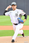 [사진]KT 선발 이선우,결의에 찬 눈빛으로
