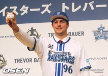 완투승→완봉승 요코하마, 선두 한신 0.5경기 차 추격…25일 바우어 선발, 1위 노린다