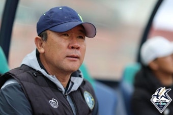 '프로축구 입단 뒷돈 의혹' 임종헌 전 감독, 