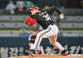 '괴력' 19세 신인 사이드암은 팔꿈치, '154km' 국대 필승조는 허리 잔부상, LG 불펜 괜찮을까
