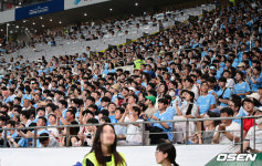 [사진]서울월드컵경기장,경기를 즐기는 관중