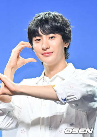 '윤상 아들' 라이즈 앤톤 