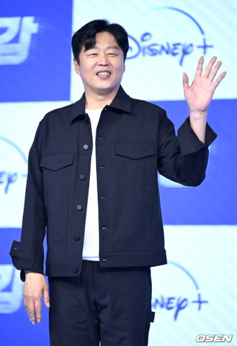 [사진]김희원, '부드러운 미소로'