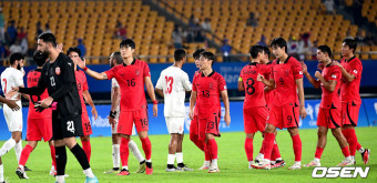 [사진]바레인 3-0 잡아낸 황선홍호, '조별리그 전승으로 16강행'