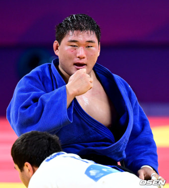 [사진]유도 김민종, '세계랭킹 1위 상대하며 상처 가득한 얼굴'