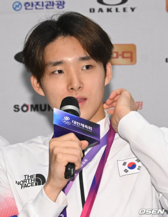 [사진]김우민,'파리올림픽 기대하세요'