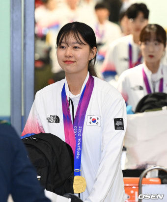 [사진]한국 MVP 임시현, '37년 만에 AG 양궁 금메달 3관왕'