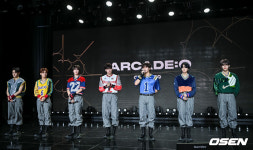 [사진]고스트나인,1년 6개월만에 컴백해요