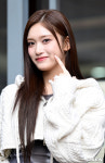[사진]아이브 이서, 미모를 콕콕