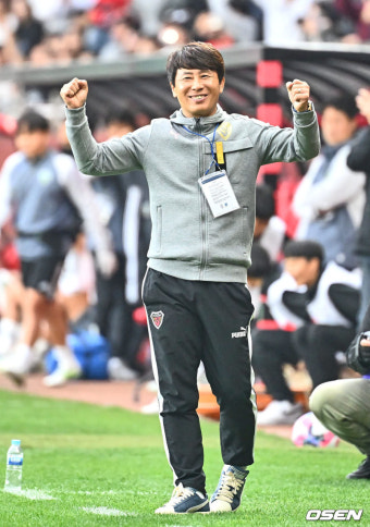 [사진] 우승 순간 기뻐하는 김기동 감독