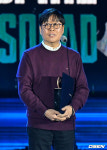 [사진] 2023 대한민국 게임대상 우수상을 수상한 이상균 스마일게이트 엔터테인먼트 PL