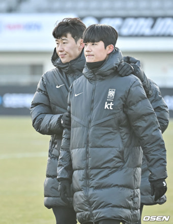 [사진]손흥민,'설영우! 팬 인사 해야지'