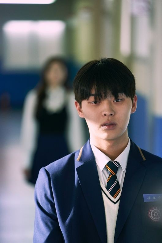 배우 최현욱, 빛삭 사건으로 노출 논란 재점화