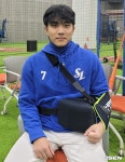 ‘어깨 수술→보조기 착용’ 라팍 운동회 참가한 이재현, “걷지 못할 만큼 다친 것도 아니고…팬들과 만나는데 당연히 와야 [오!쎈 대구]