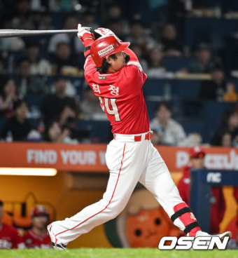 '왕의 귀환' KBO MVP 로하스, 3년 전 토종 경쟁자 최정, 나성범→내년에는 노시환?