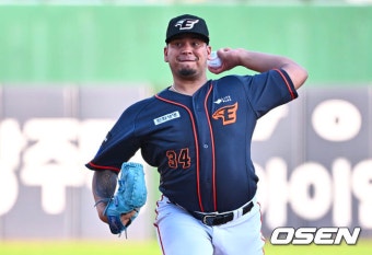 ‘구관이 명관’ 한화, 산체스 75만 달러 재계약…페냐 105만 달러, 올해 뛴 투수 2명과 ‘동행’