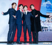 [사진]세븐틴 준-호시-디노-디에잇,'살루떼~'