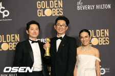 크리스토퍼 놀란 감독 오펜하이머 5관왕…비프 스티븐 연, 남우주연상 [81회 골든 글로브](종합)