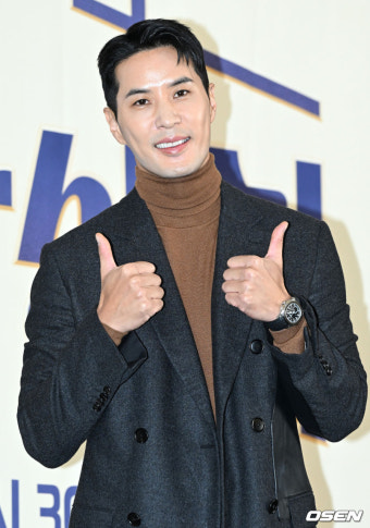 [사진]김지석,'배우반상회 막내'