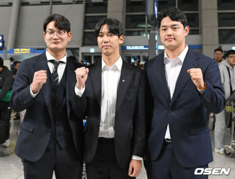 [사진]김서현-황준서-문동주,'한화의 미래'