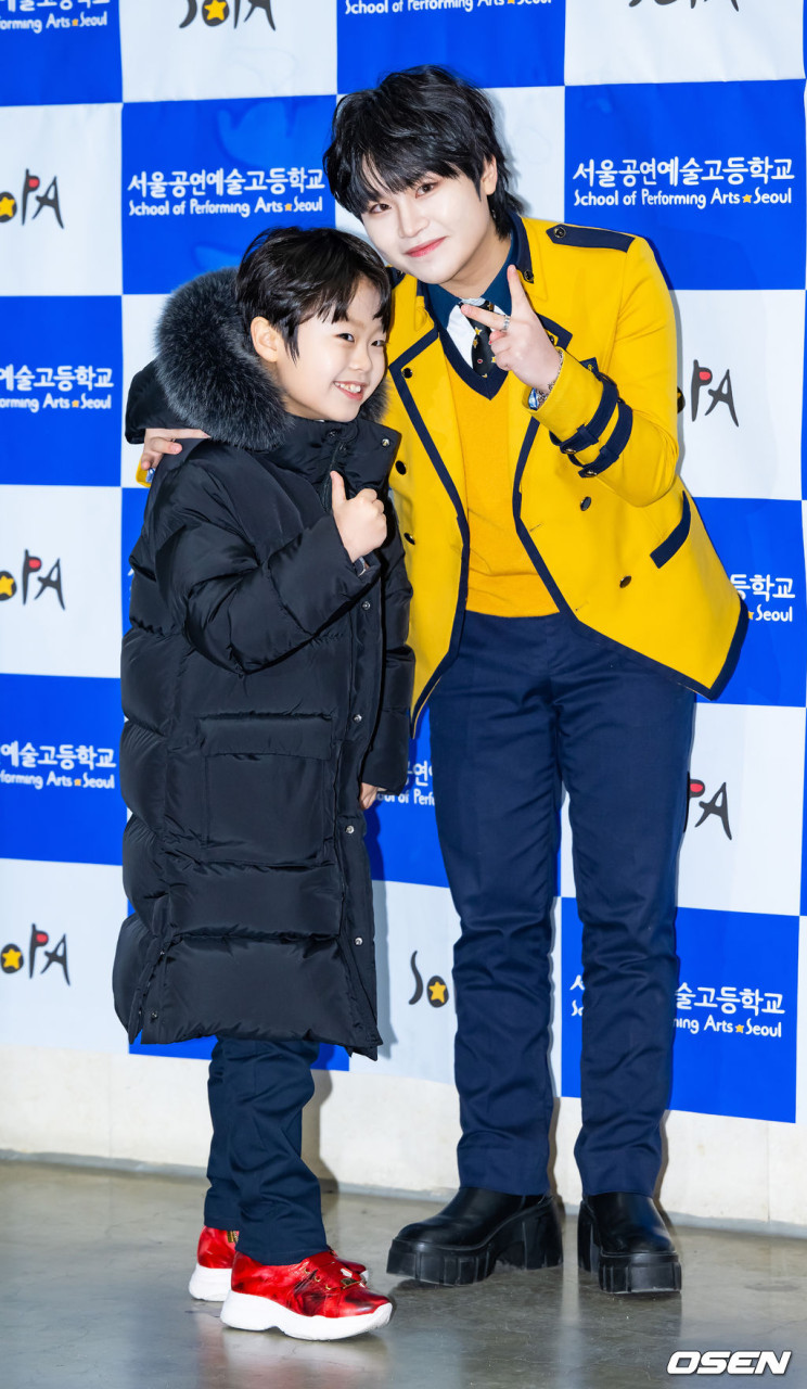 슈퍼맨이 돌아왔다 황민호 형제, 다문화 가정 악플에 눈물 서로를 지지하는 의지