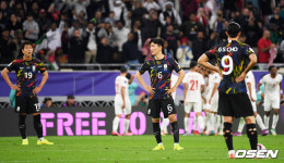 그냥 웃다가 끝났다...'공든 탑' 무너진 한국 축구, 다시 웃을 수 있을까[아시안컵 결산③]