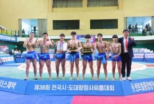 2연패 달성 신어중, 제38회 전국시·도대항장사씨름대회 중등부 단체전 우승